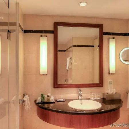 Ac By Marriott Отель 4*